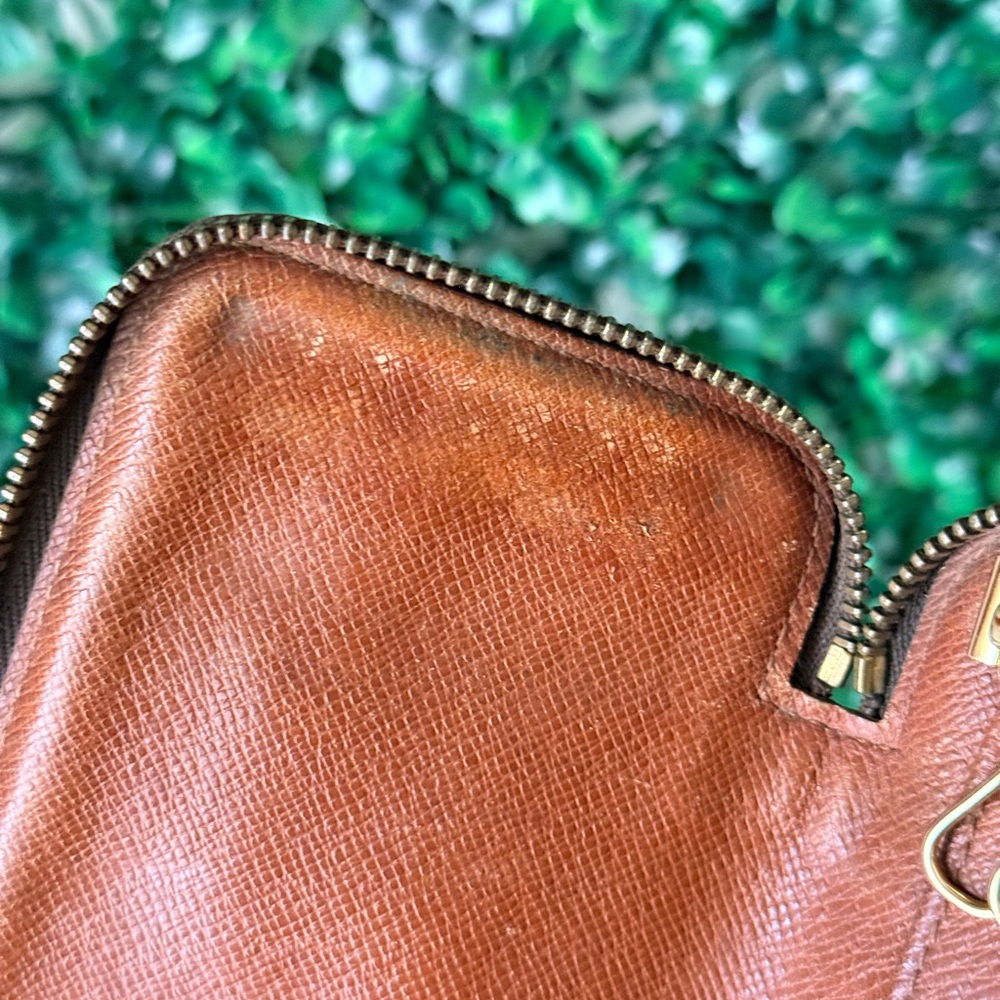 Louis Vuitton Monogram Zip Around Vintage Key Pouch with NEW Hardware! - Picture 5 of 10